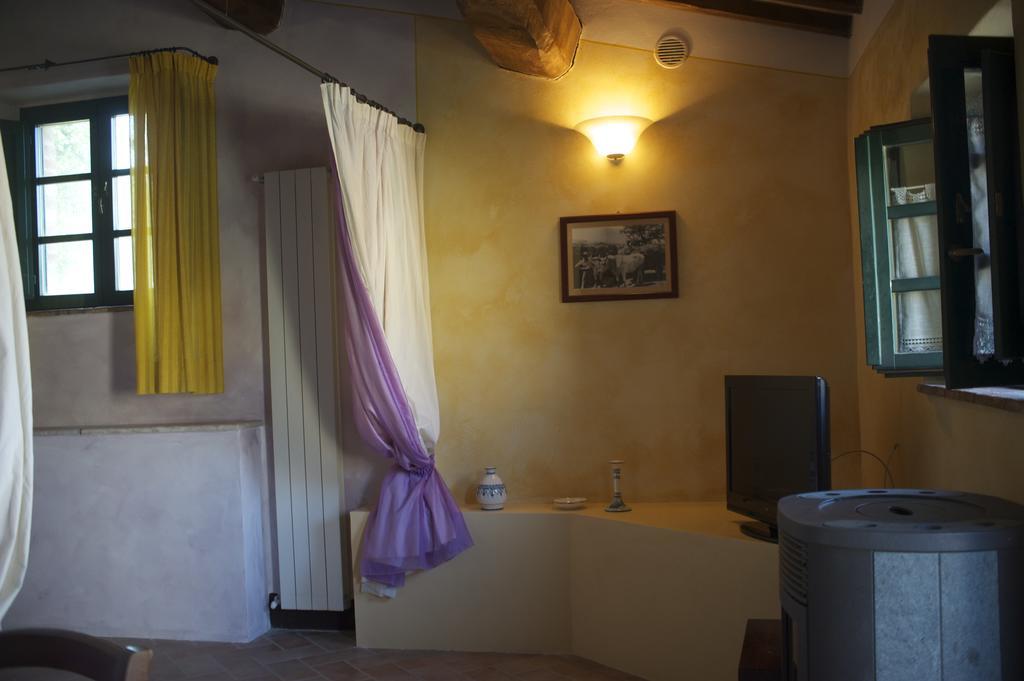카솔레 델사 Agriturismo Erta 빌라 외부 사진